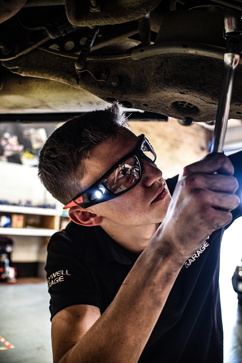 COAST Lighted Safety Glasses with Inspection Beam