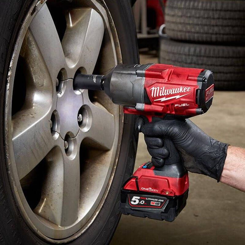 Milwaukee M18ONEFHIWF12-0 M18 One Key FUEL High-Torque 1/2" Impact Wrench with Friction Ring