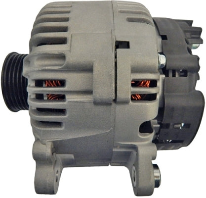 HELLA 8EL 012 429-701 Alternator 14V 180A for VW Touareg (7La, 7L6, 7L7)