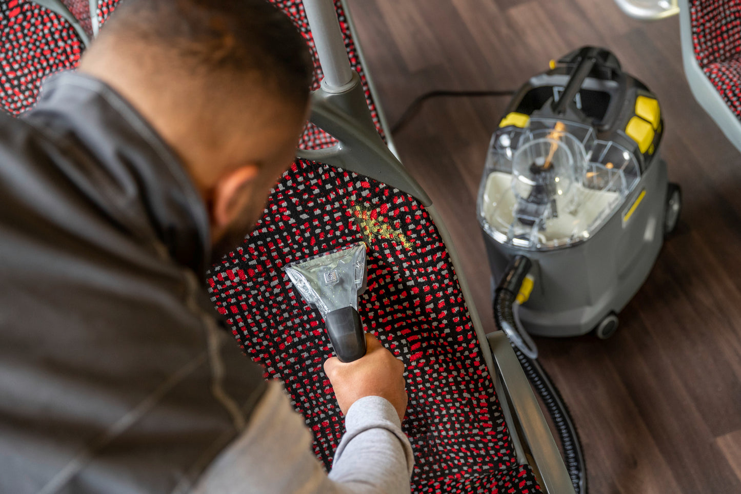 KARCHER Spray-extraction cleaner Puzzi 8/1 Upholstery Vacuum Cleaner