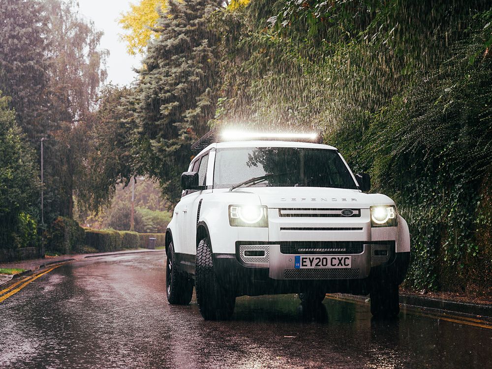 LAZER LAMPS Front Runner Roof Rack Mounting Kit