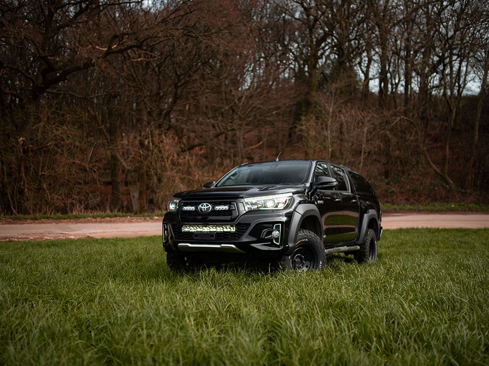  SKU: VIFK-HILUX-01K